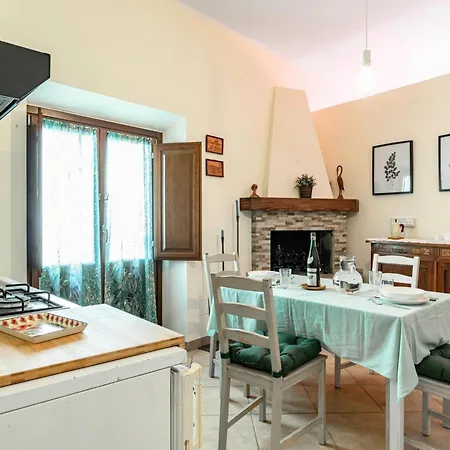 Apartment Guesthost - Comfy Gradara